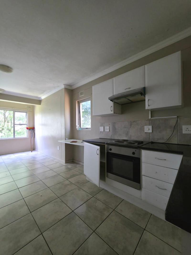 2 Bedroom Apartment in Chase Valley
