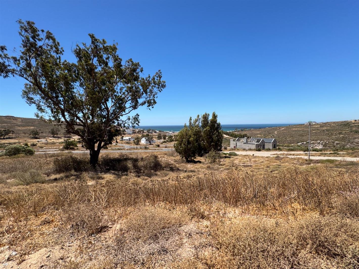 400 m² Land available in St Helena Views