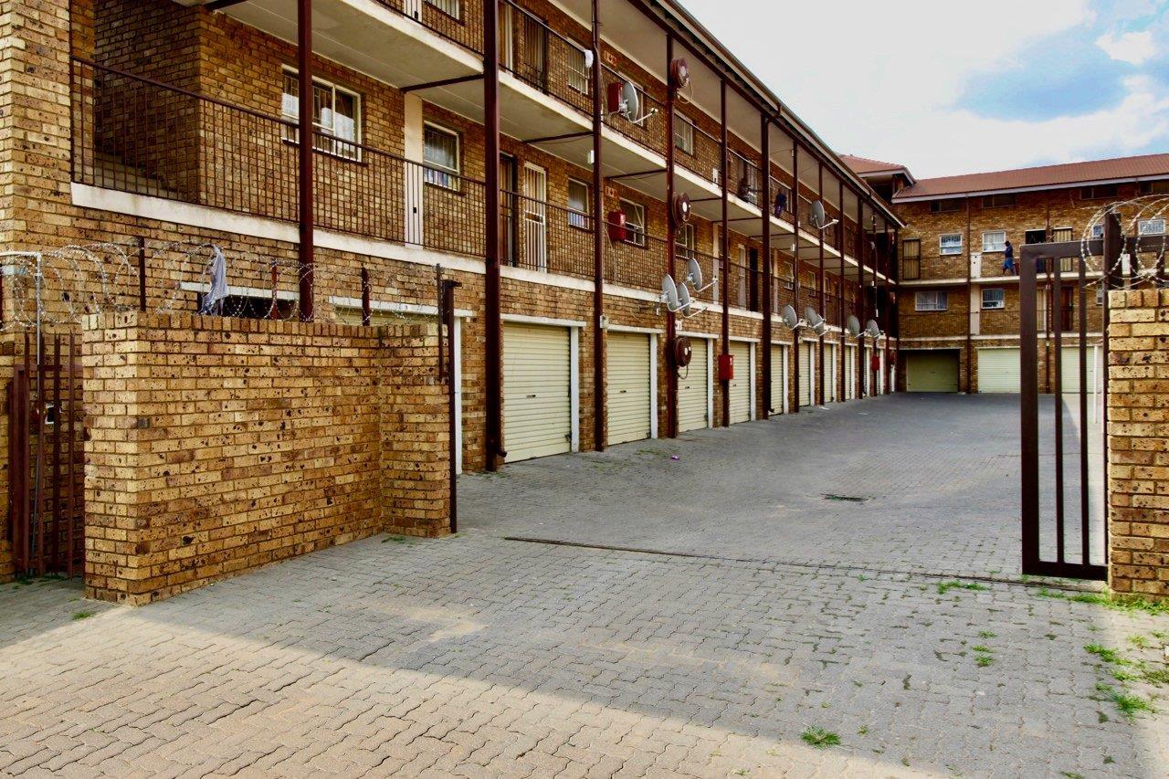 2 Bedroom Apartment in Kempton Park Central