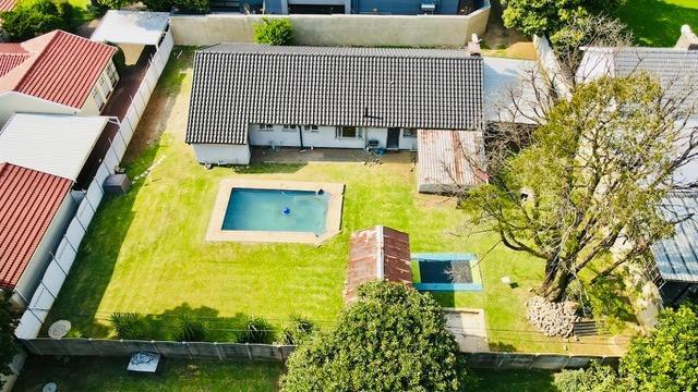 4 Bedroom House in Brackenhurst