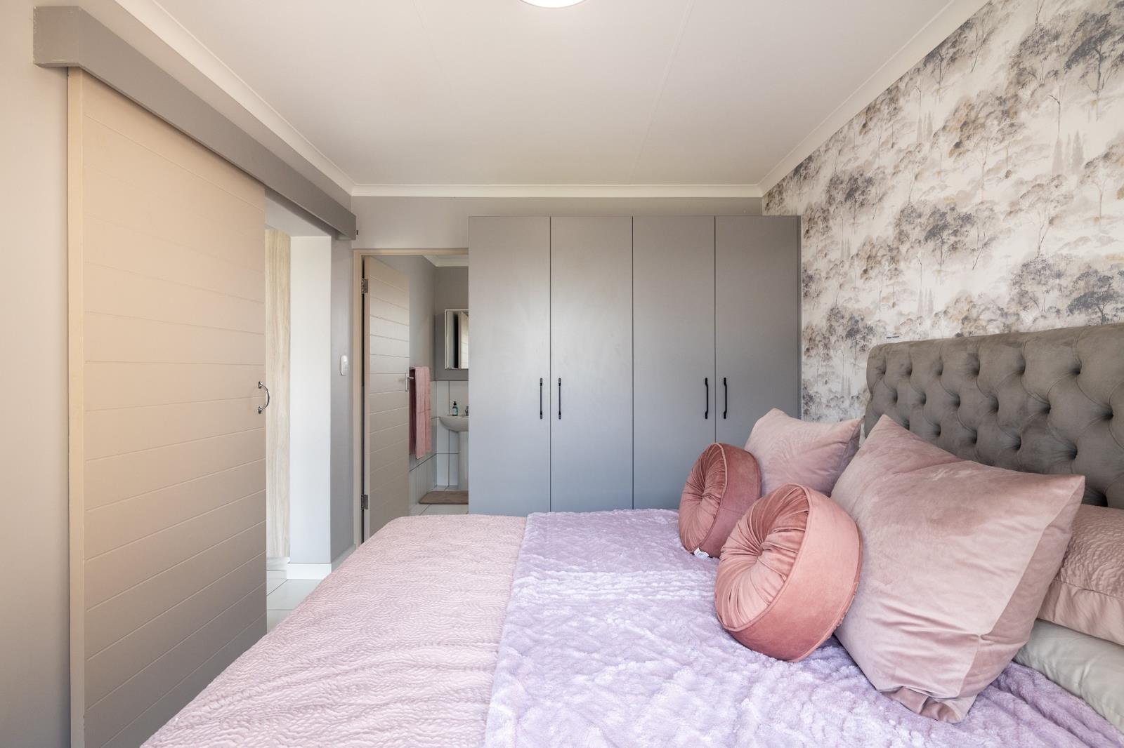 1 Bedroom Apartment in Montana Tuine