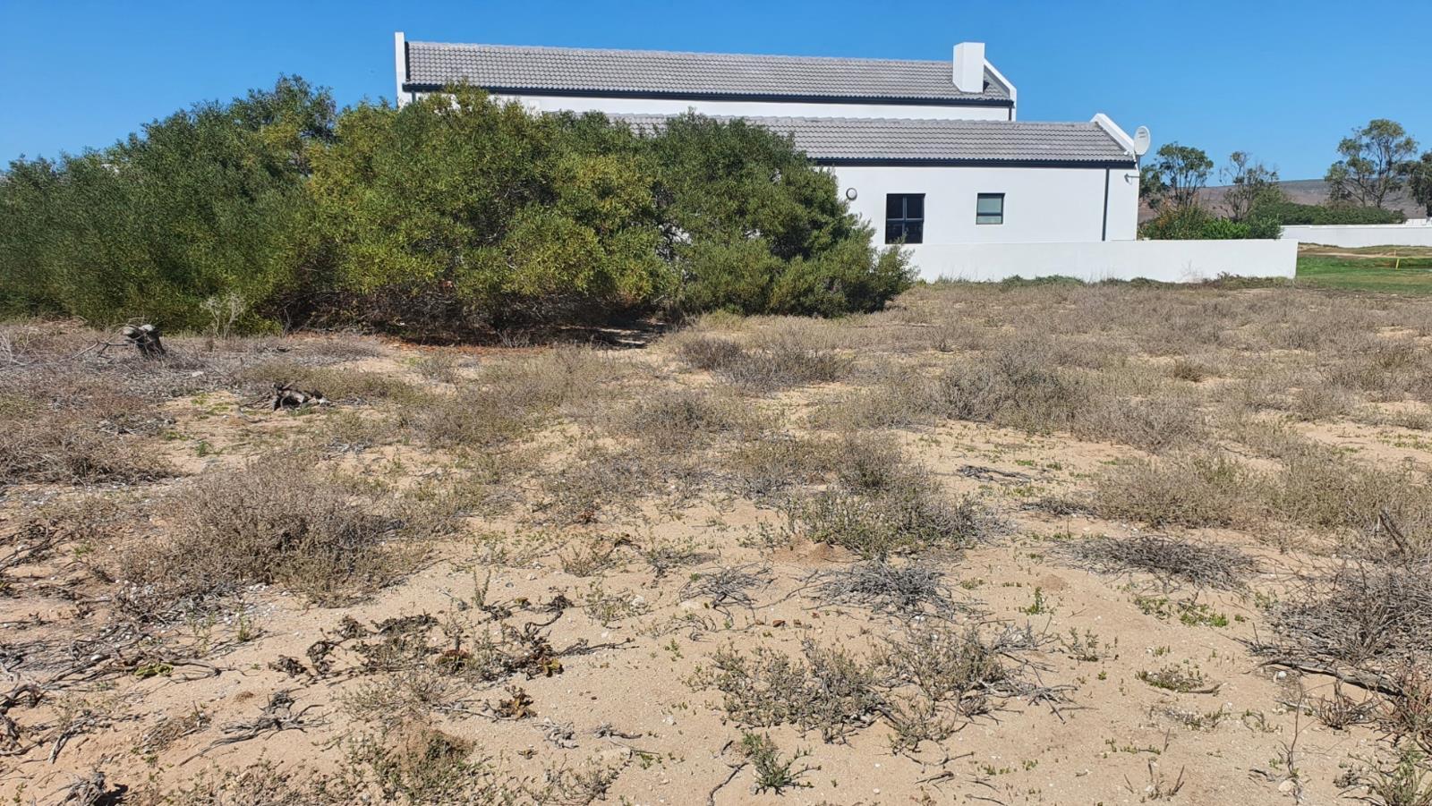 450 m² Land available in Shelley Point