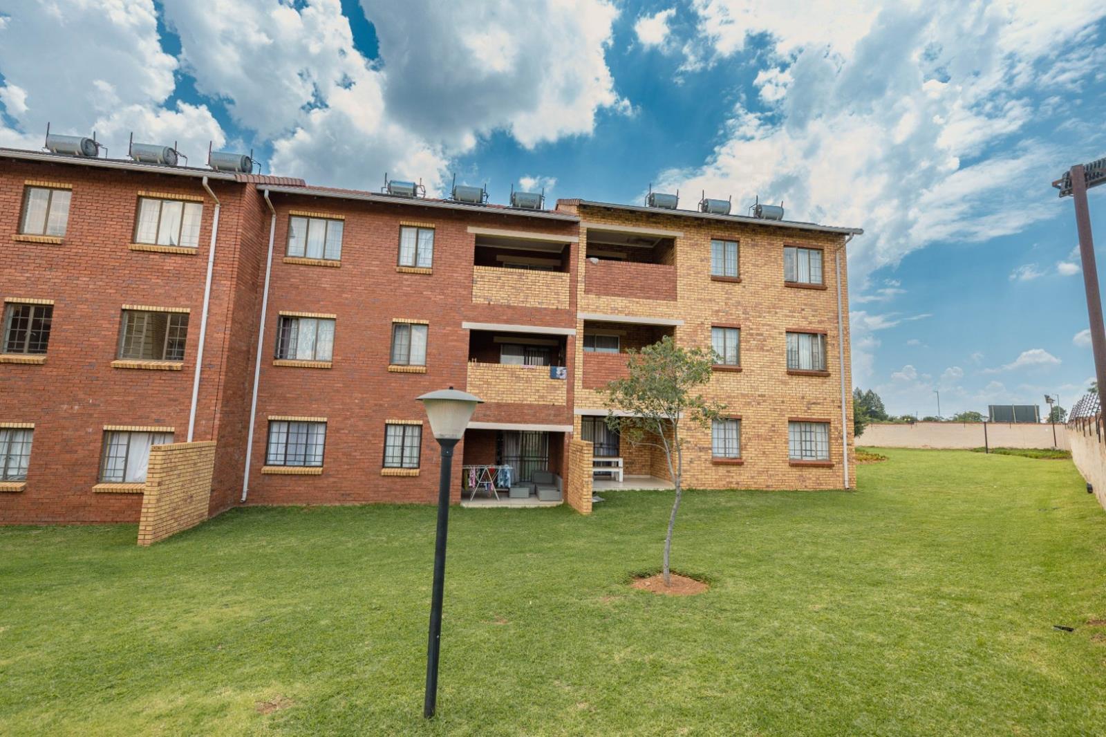 2 Bedroom Apartment in Sagewood