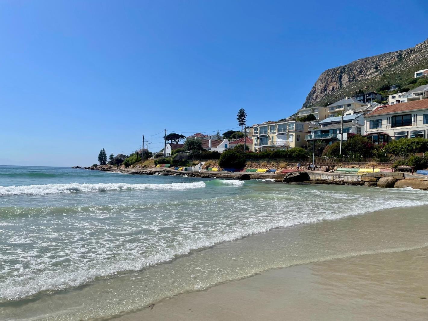 2 Bedroom Apartment in Fish Hoek
