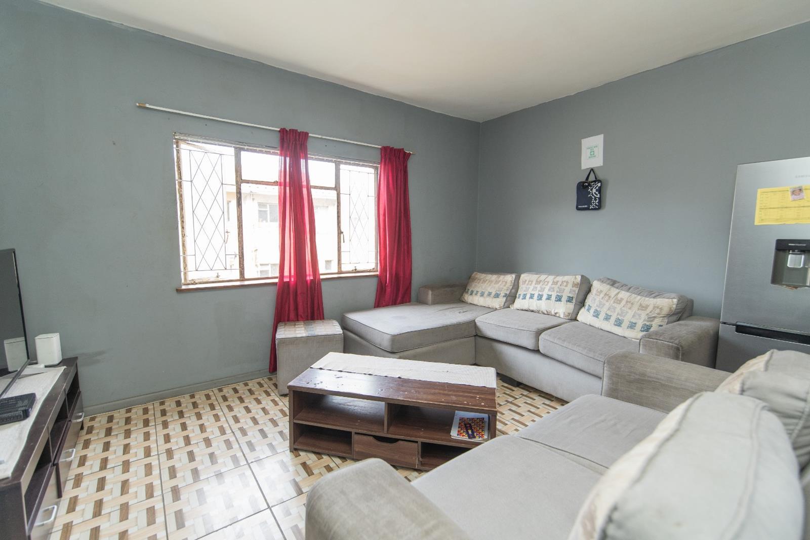 3 Bedroom Apartment in Sydenham