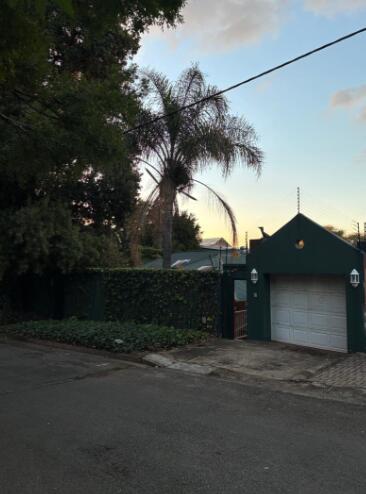 1 Bedroom Apartment in Westdene