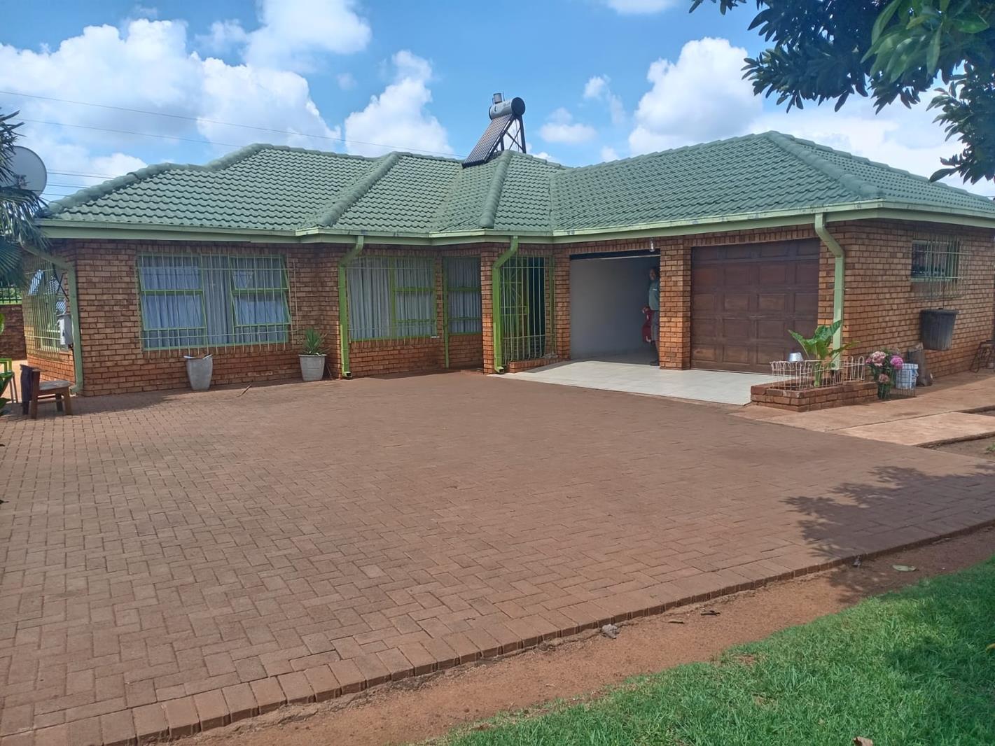 4 Bedroom House in Soshanguve