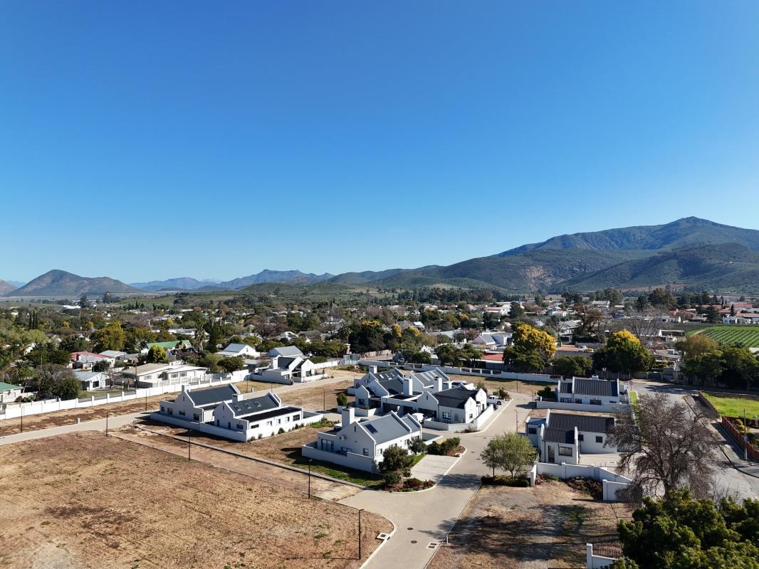 271 m² Land available in Robertson