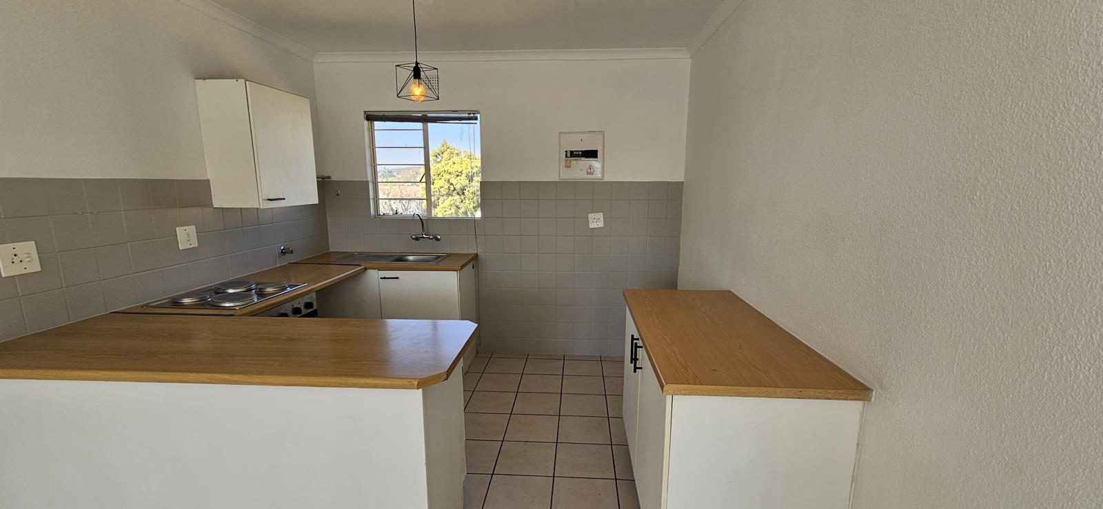 2 Bedroom Townhouse in Meyersdal