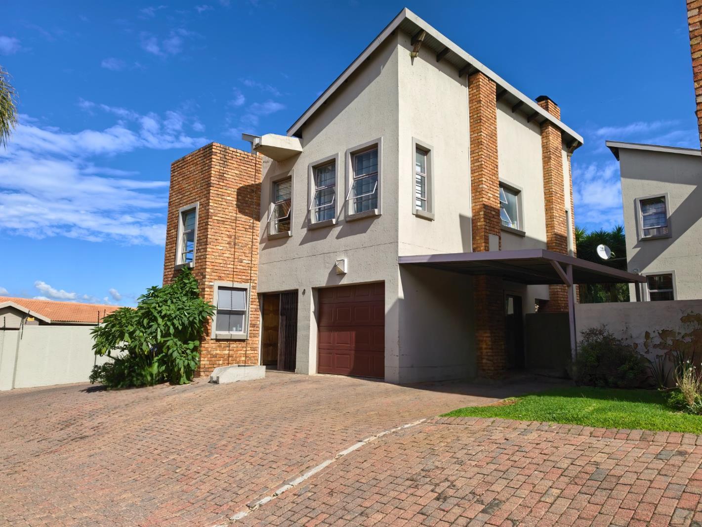 3 Bedroom House in Meyersdal
