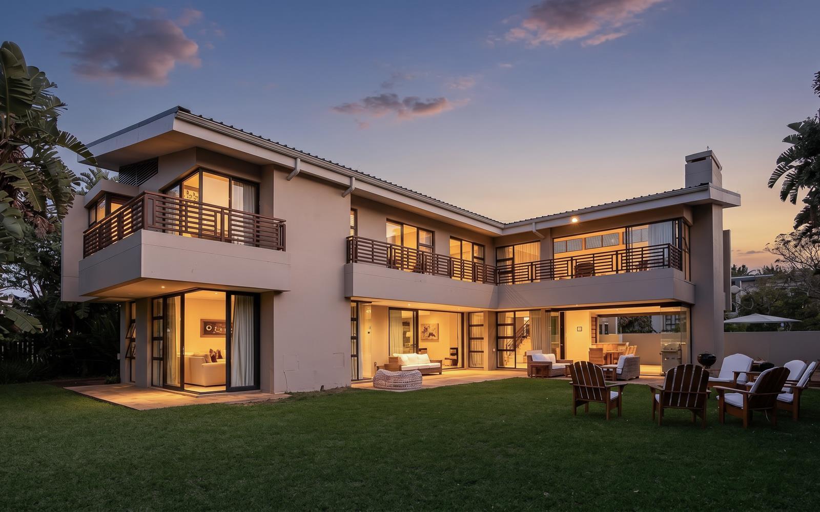 5 Bedroom House in Zinkwazi Beach
