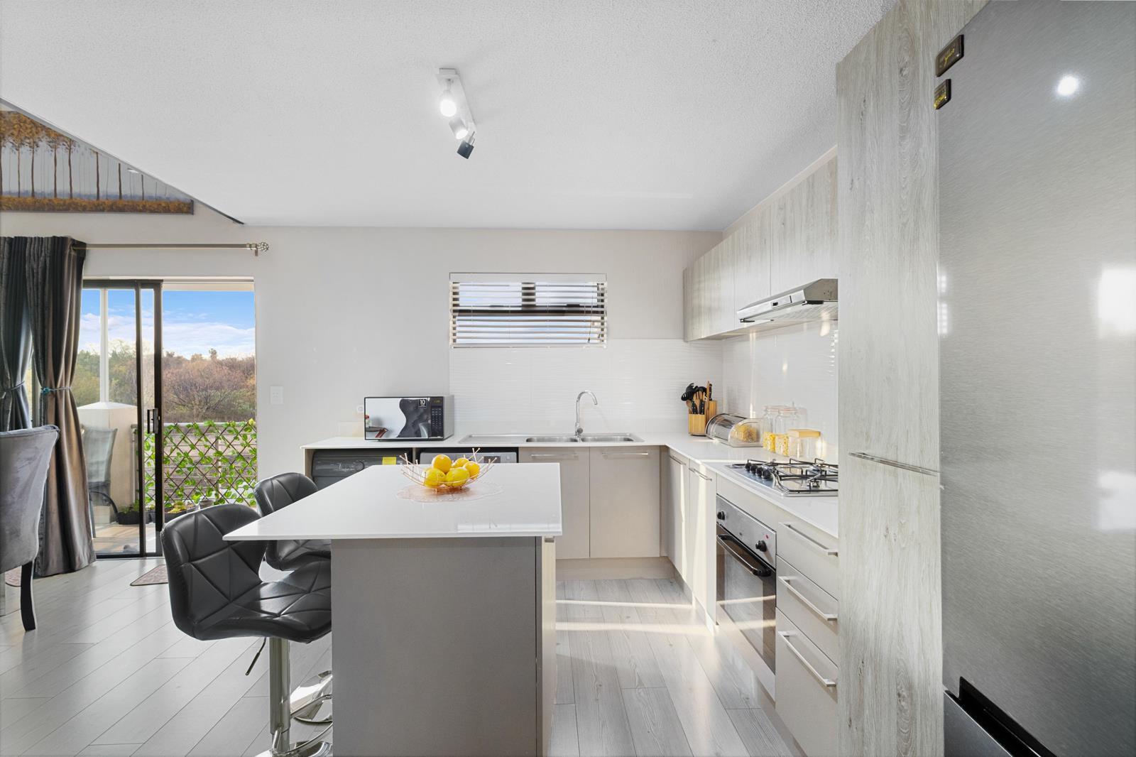 3 Bedroom Apartment in Broadacres