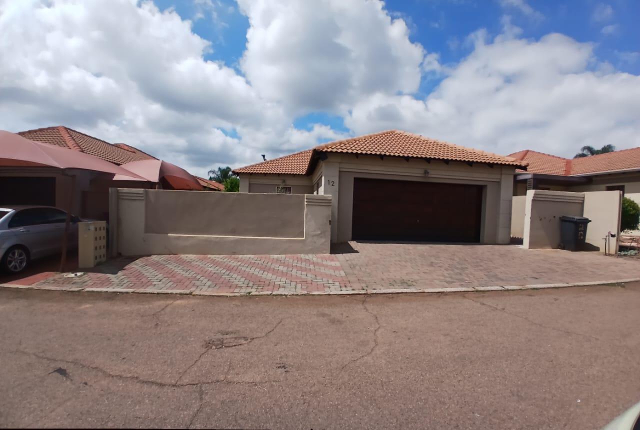 3 Bedroom House in Heatherview