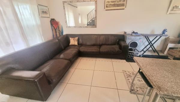 2 Bedroom Duplex in Noordwyk
