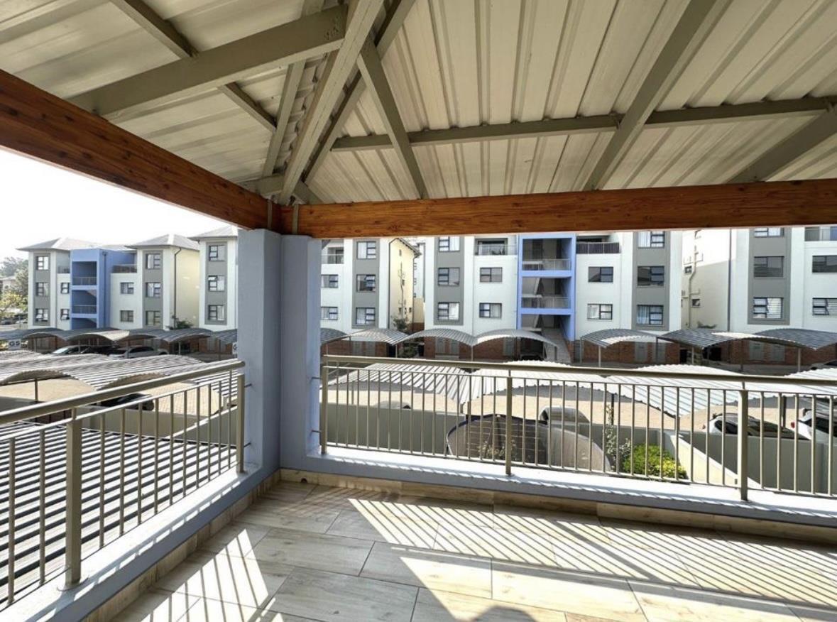 2 Bedroom Apartment in Carlswald Estate