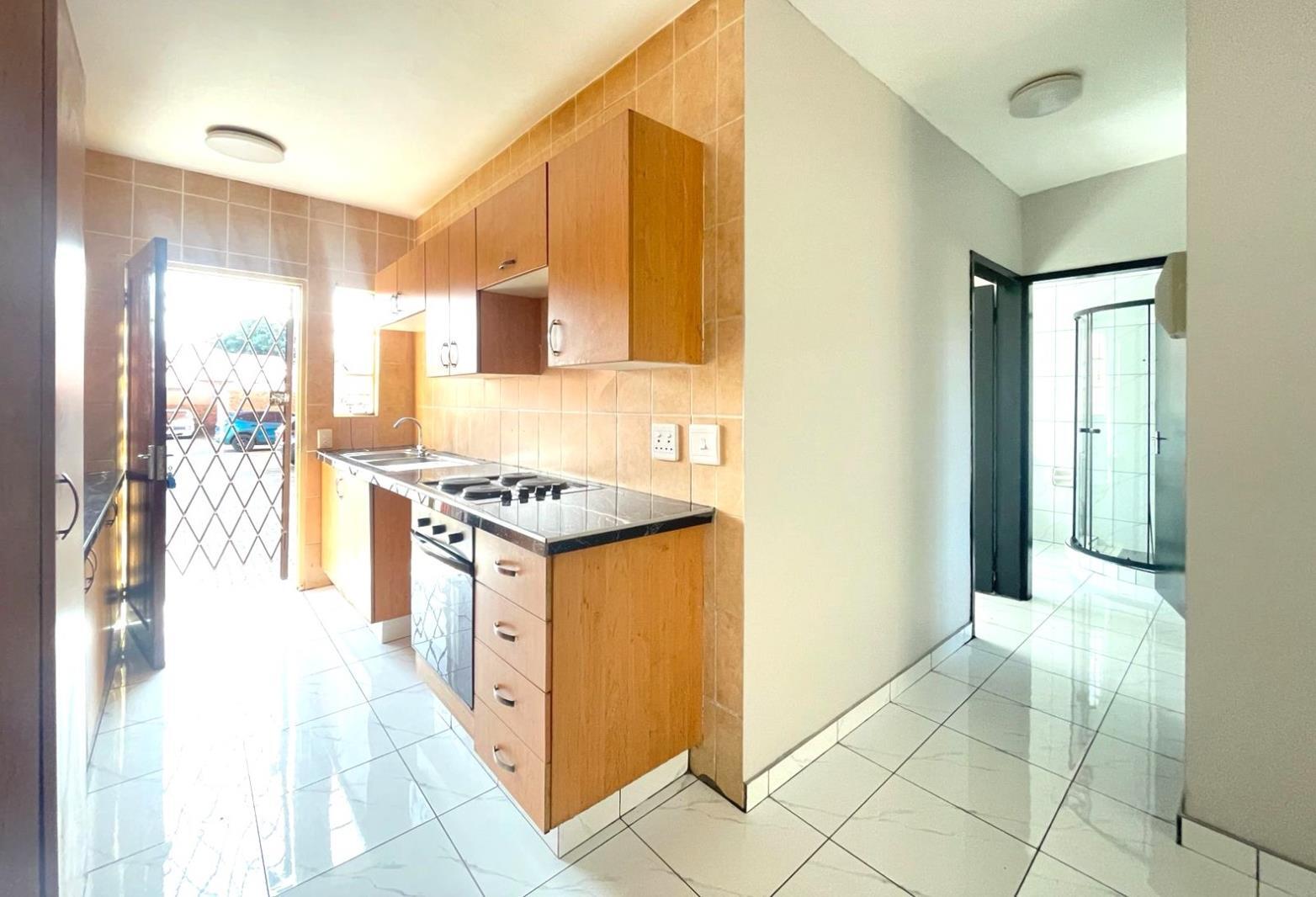 2 Bedroom Apartment in Regents Park