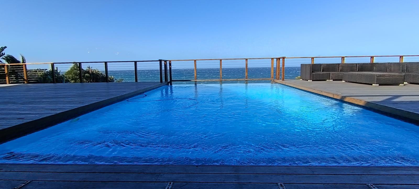 9 Bedroom House in Marina Beach