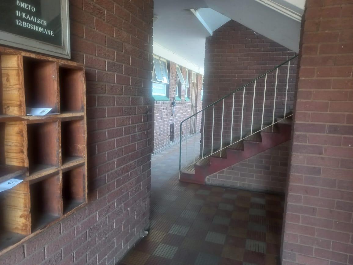 5 Bedroom Apartment in Sunnyside