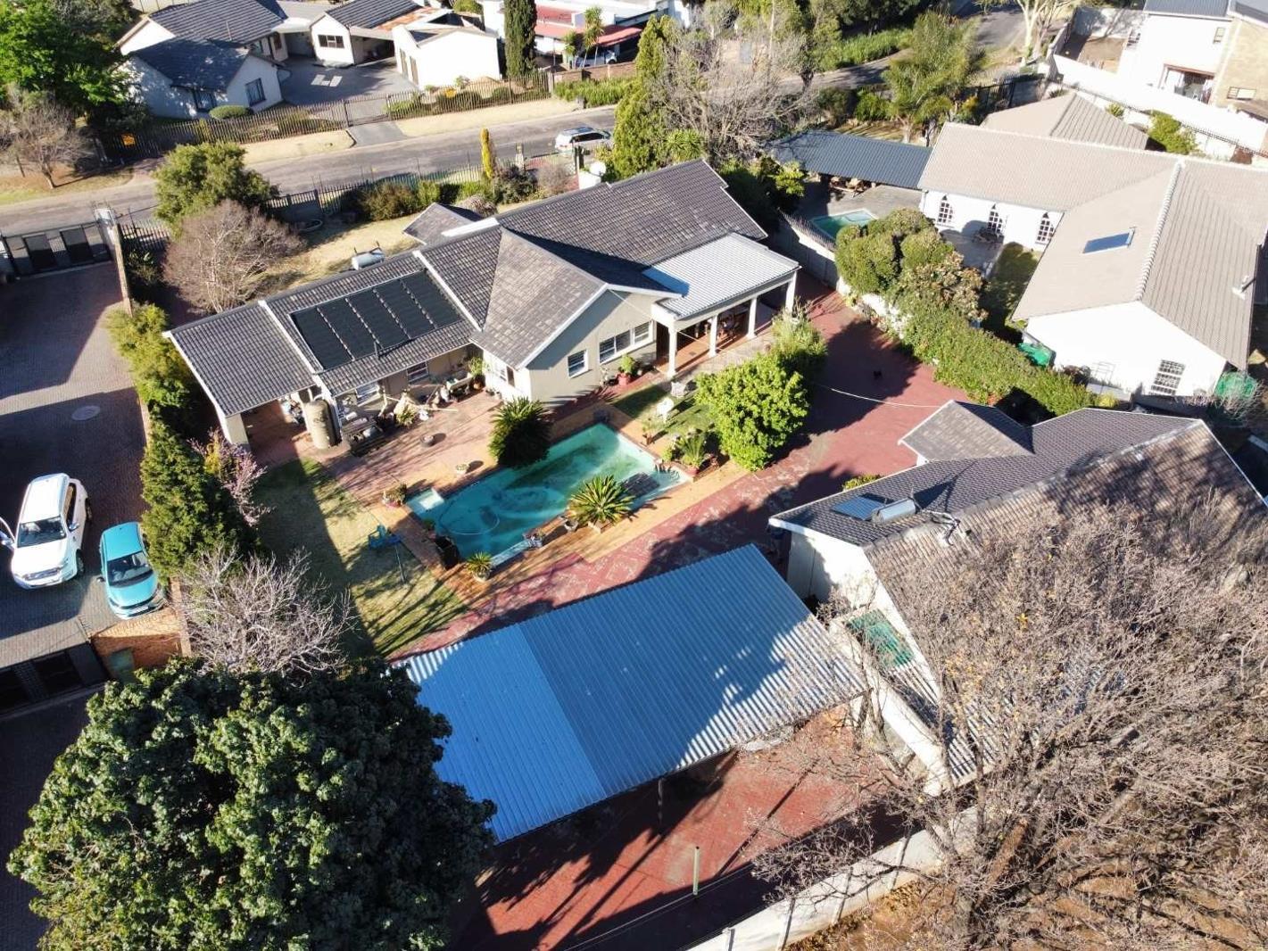 4 Bedroom House in Brackenhurst