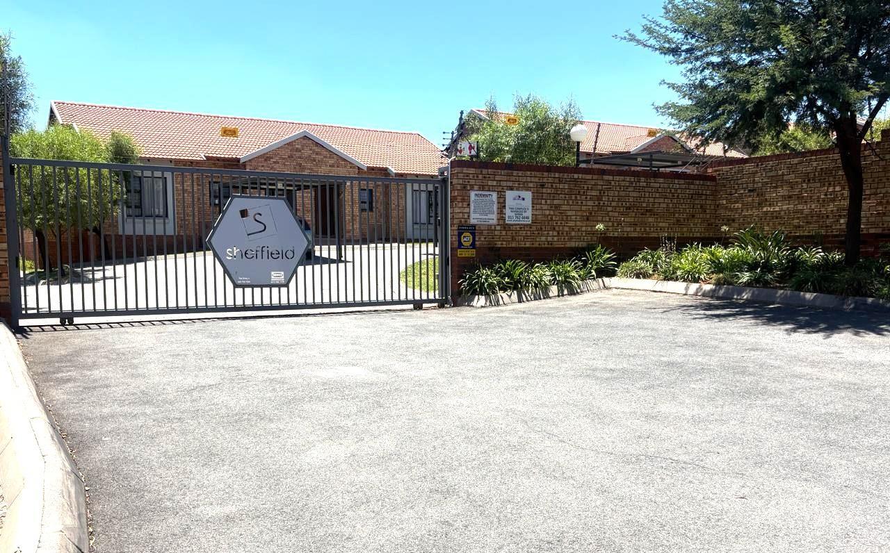 2 Bedroom Townhouse in Bergbron