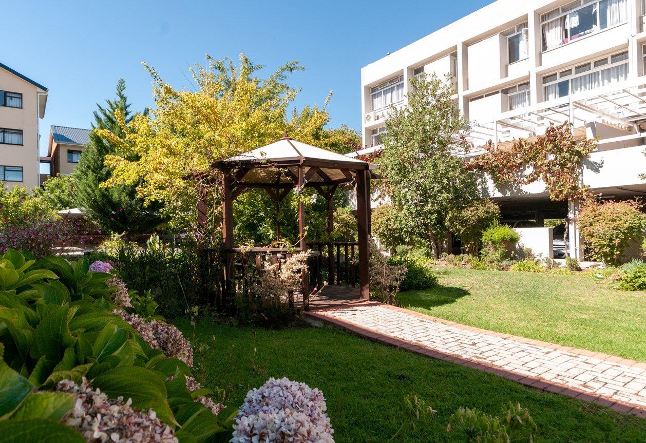1 Bedroom Apartment in Mostertsdrift