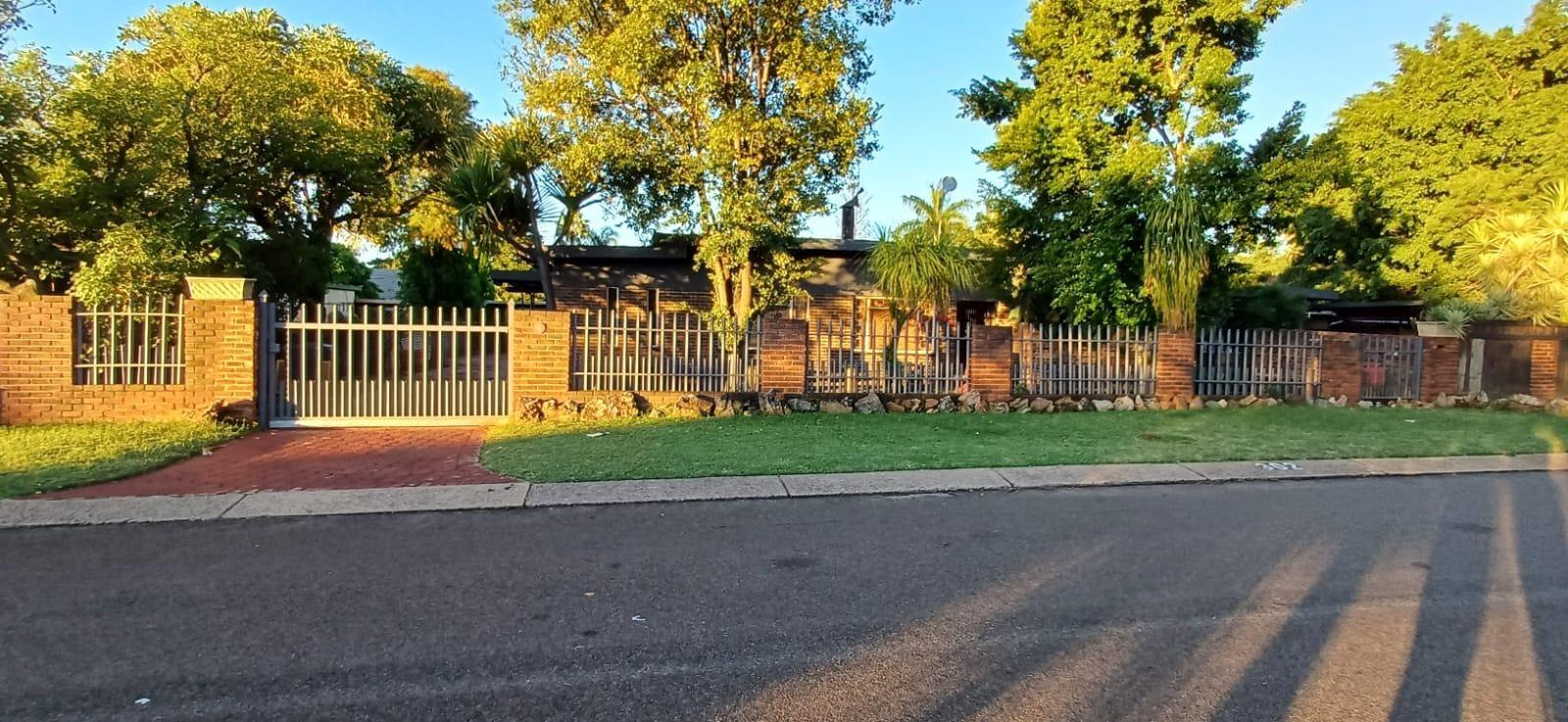 3 Bedroom House in Sinoville