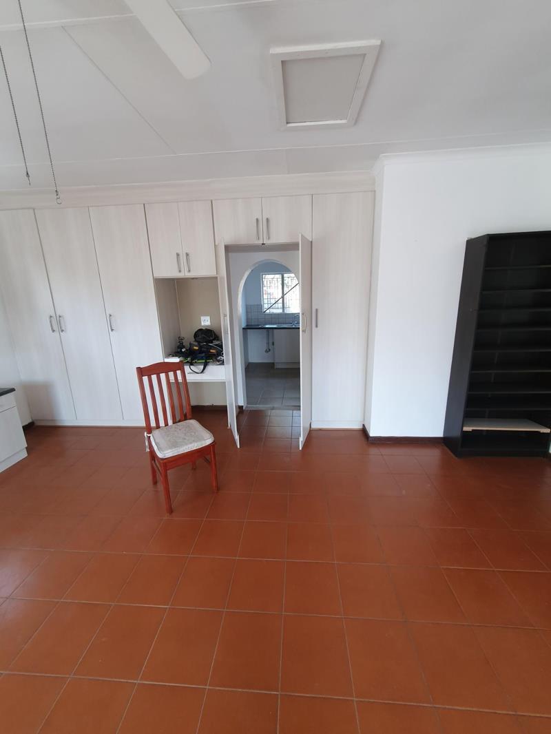 1 Bedroom Garden Cottage in Edenglen