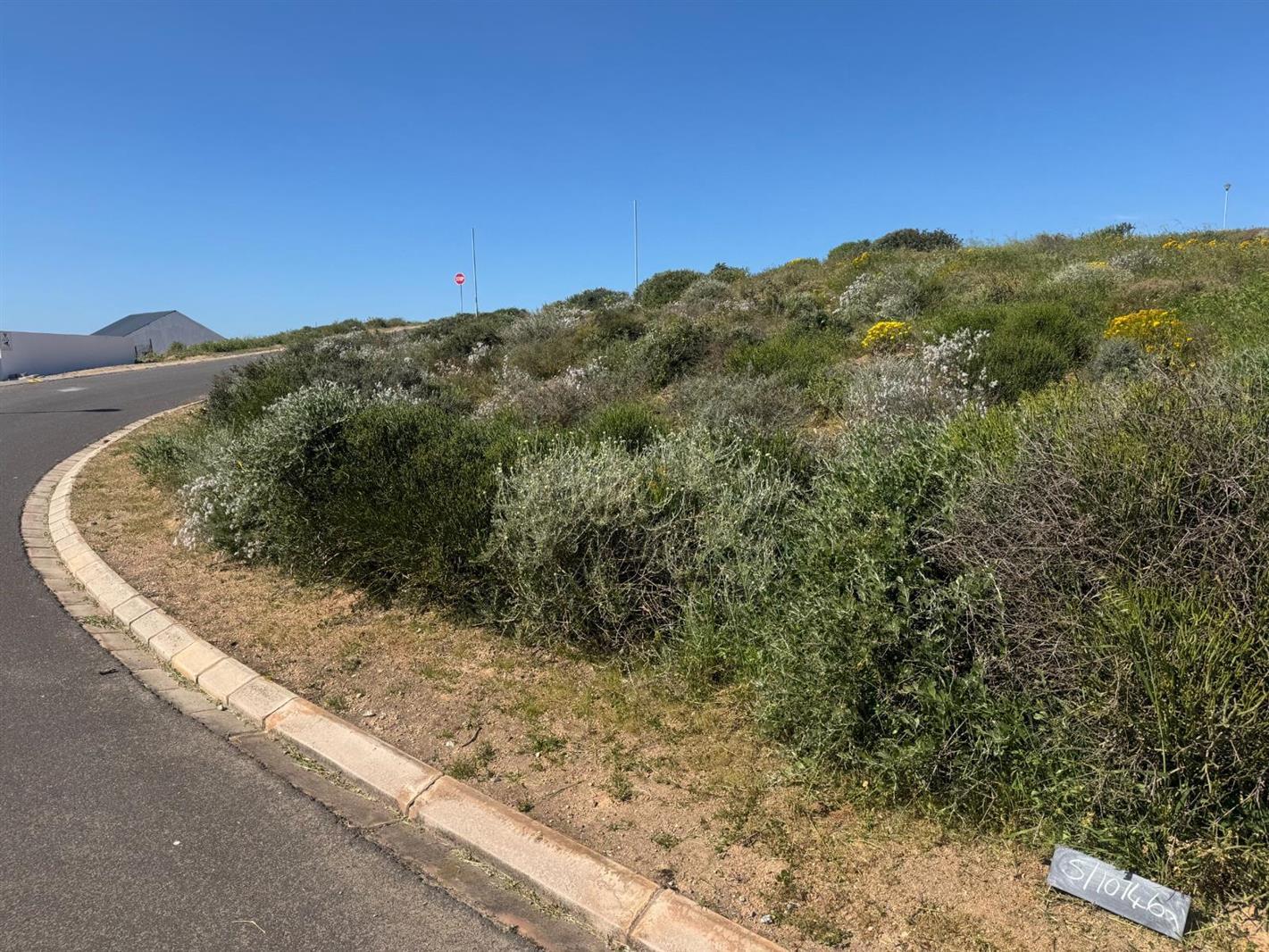 319 m² Land available in St Helena Views