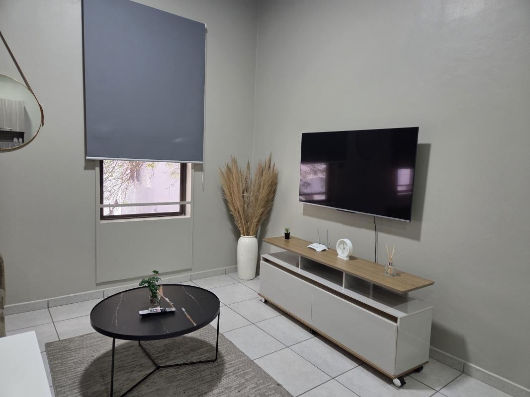 1 Bedroom Apartment in Rosebank