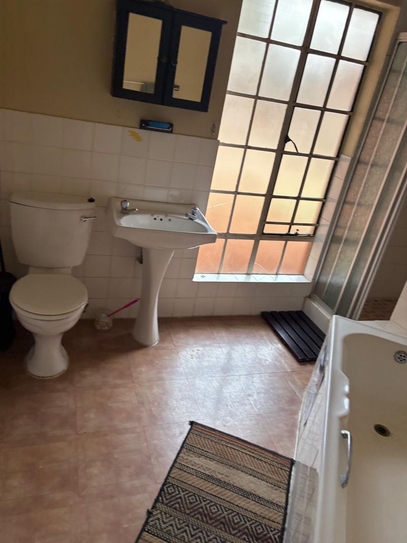 3 Bedroom House in Heuweloord