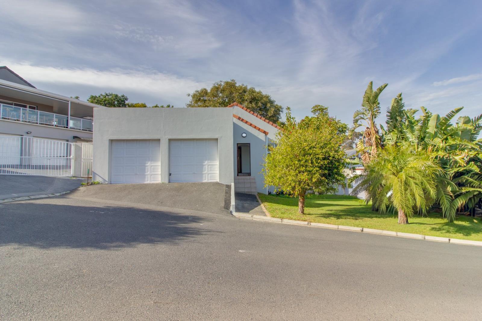3 Bedroom House in Heldervue