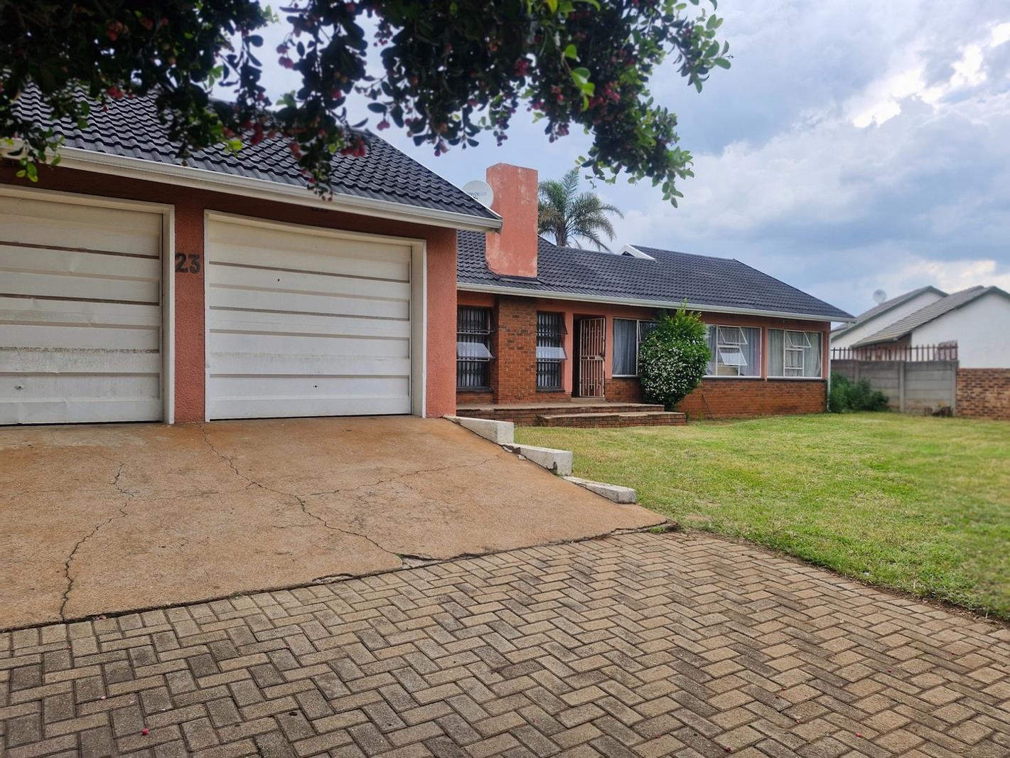 3 Bedroom House in Norkem Park