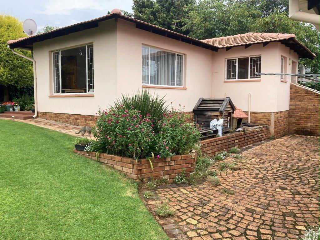 1 Bedroom Garden Cottage in Dunvegan