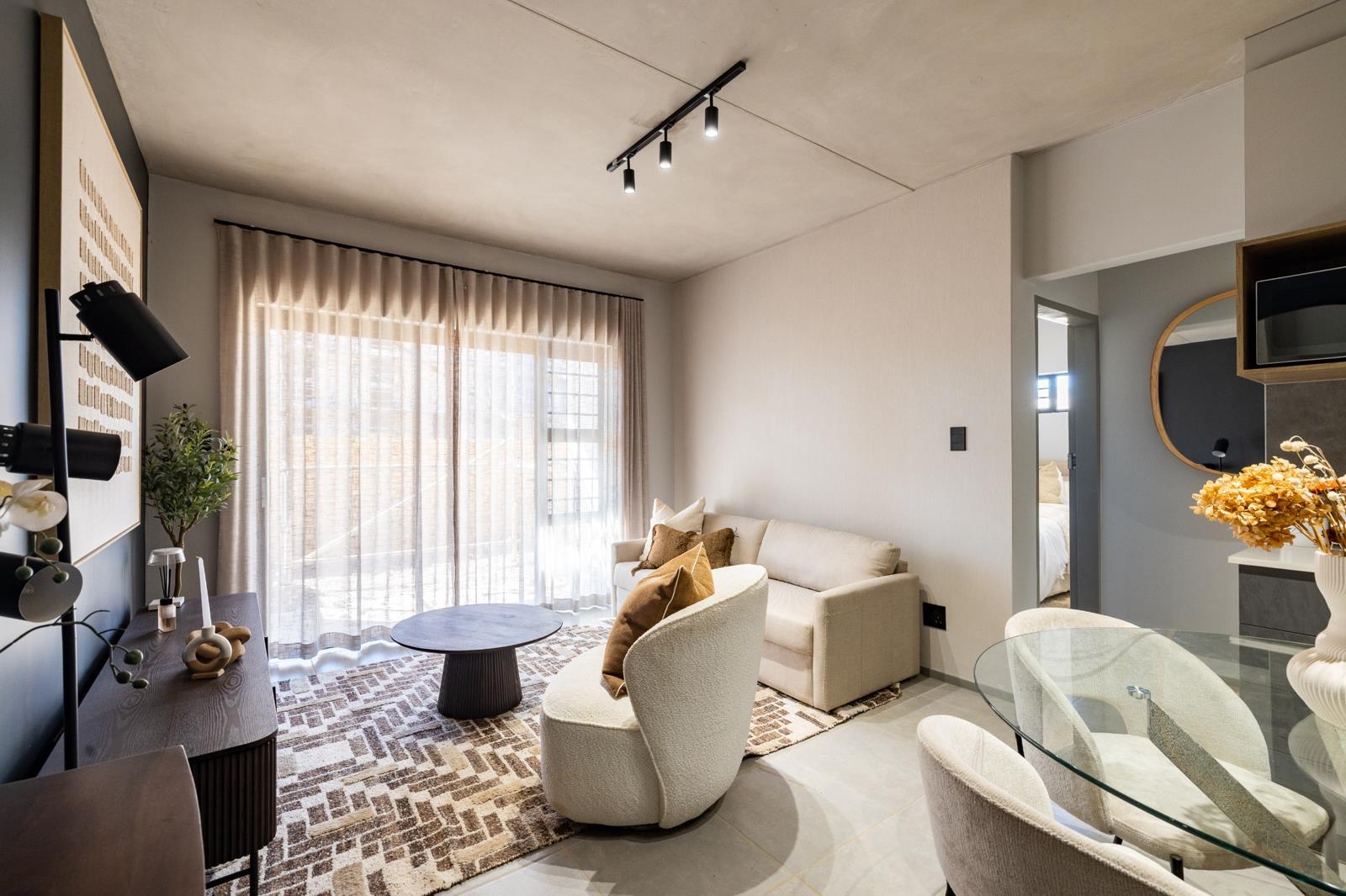 3 Bedroom Apartment in Menlo Park