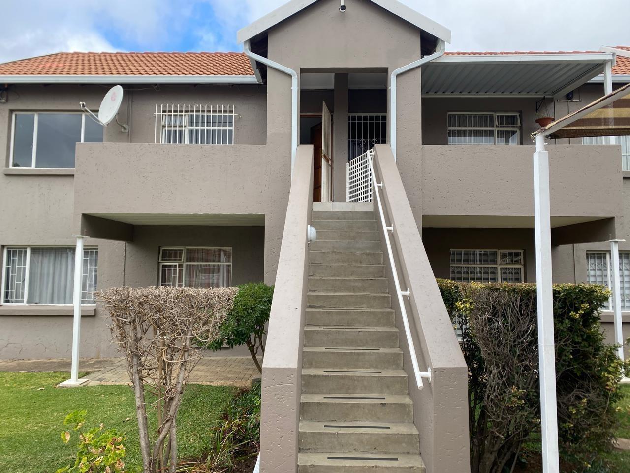 2 Bedroom Townhouse in Brackenhurst