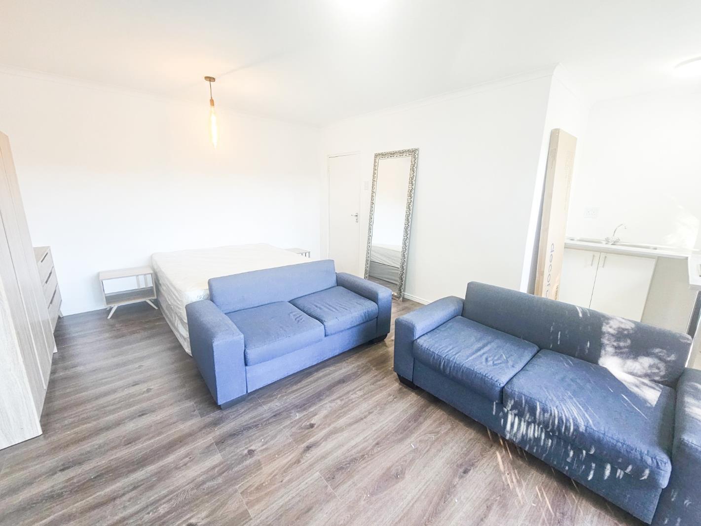 Studio apartment in Parklands