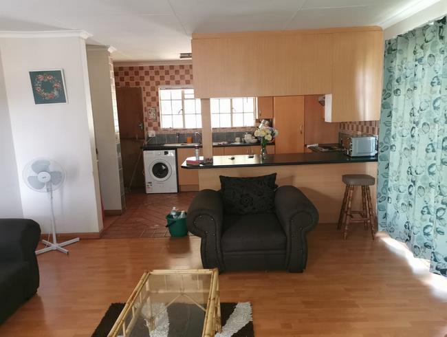 1 Bedroom Garden Cottage in Croydon