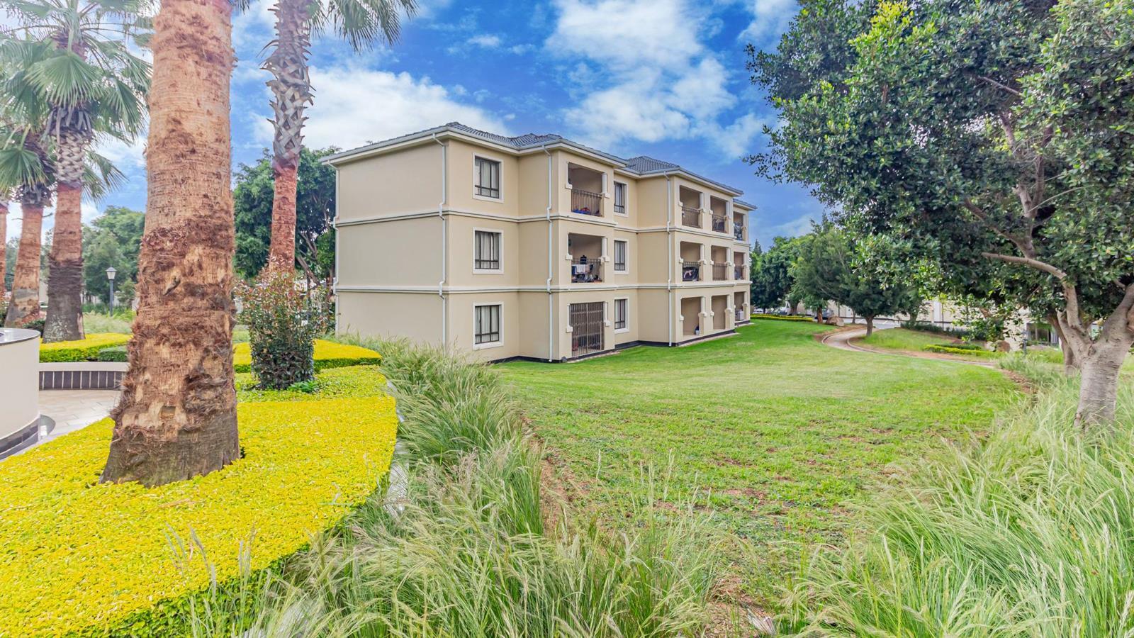 2 Bedroom Apartment in Broadacres