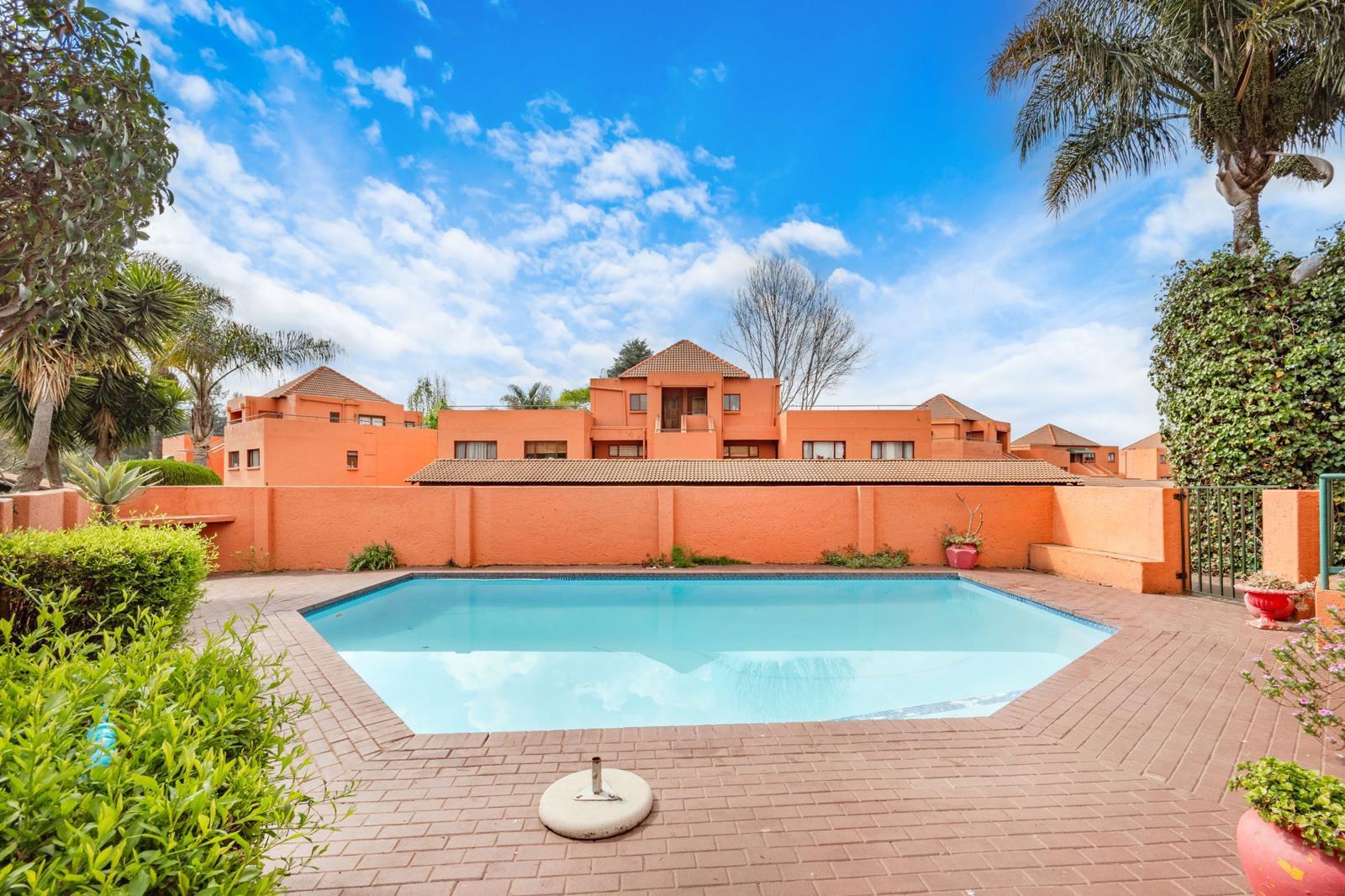 1 Bedroom Apartment in Randpark Ridge