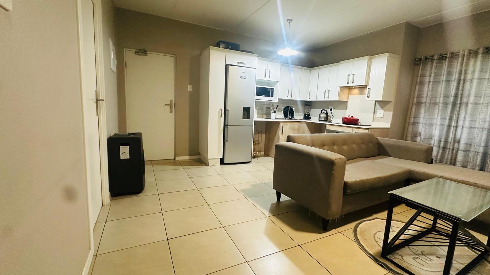 2 Bedroom Apartment in Paulshof