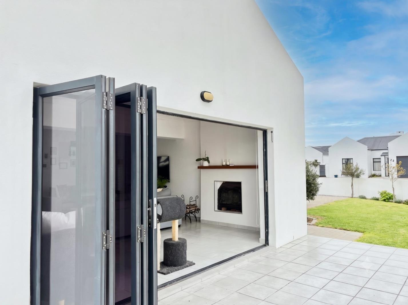 3 Bedroom House in Velddrif