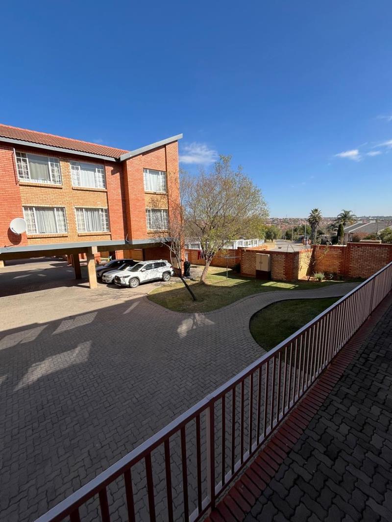 1 Bedroom Apartment in The Reeds