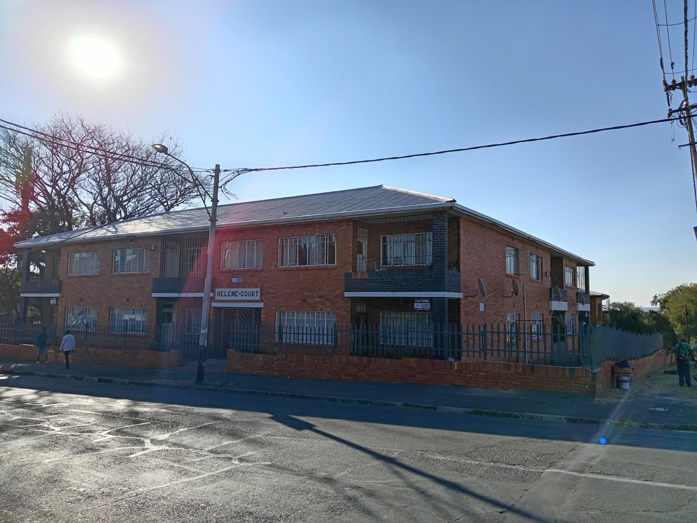 2 Bedroom Flat in Rosettenville