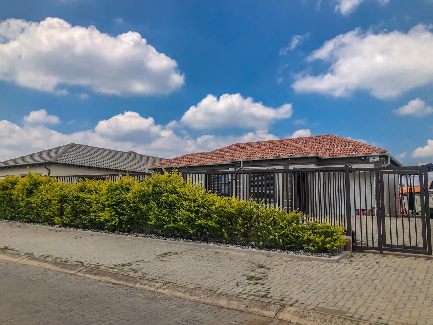 3 Bedroom House in Ngwenya River Estate