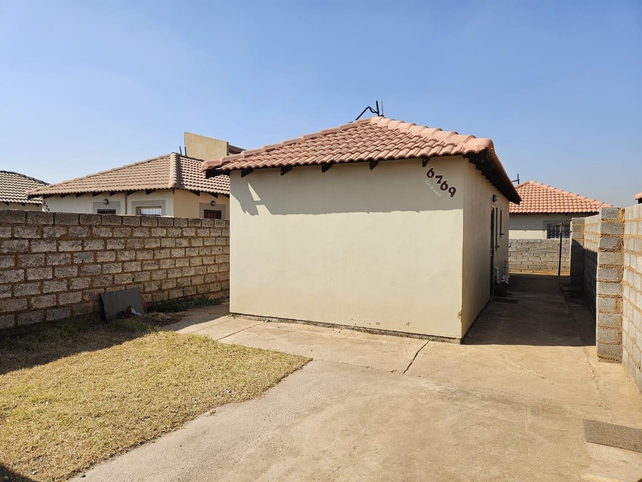 2 Bedroom House in Lufhereng