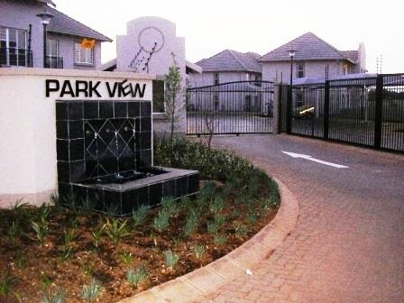 1 Bedroom Apartment in Klippoortje