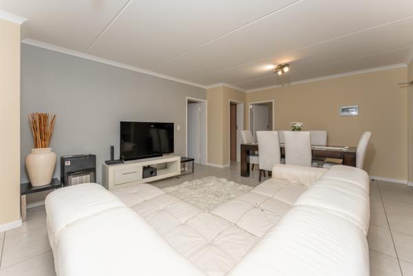 3 Bedroom Townhouse in Modderfontein