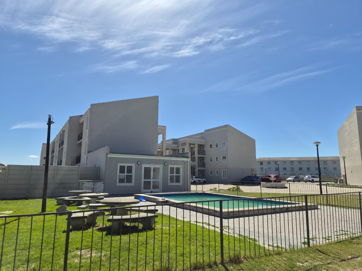 2 Bedroom Apartment in Costa Da Gama