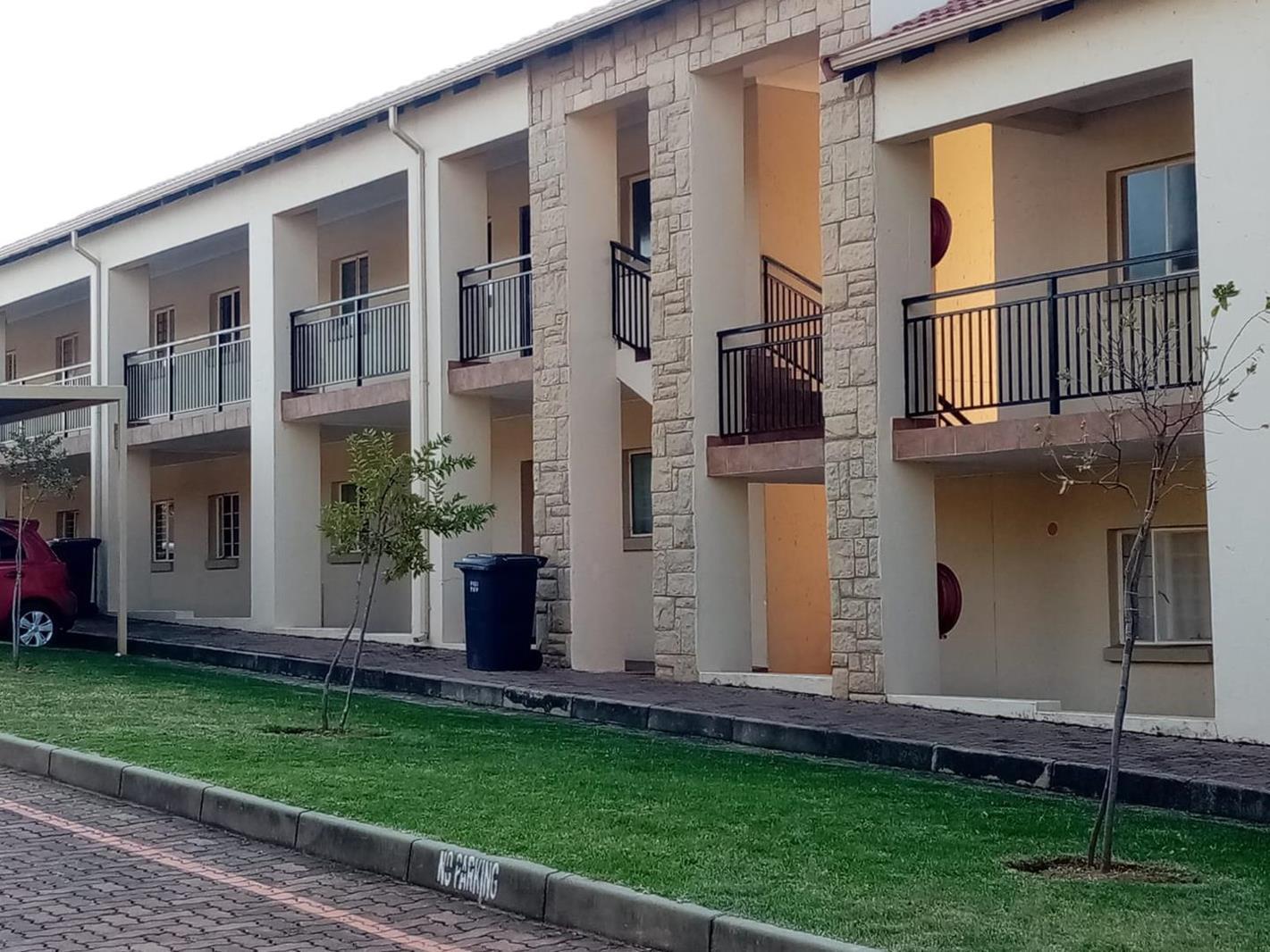 2 Bedroom Apartment in North Riding AH