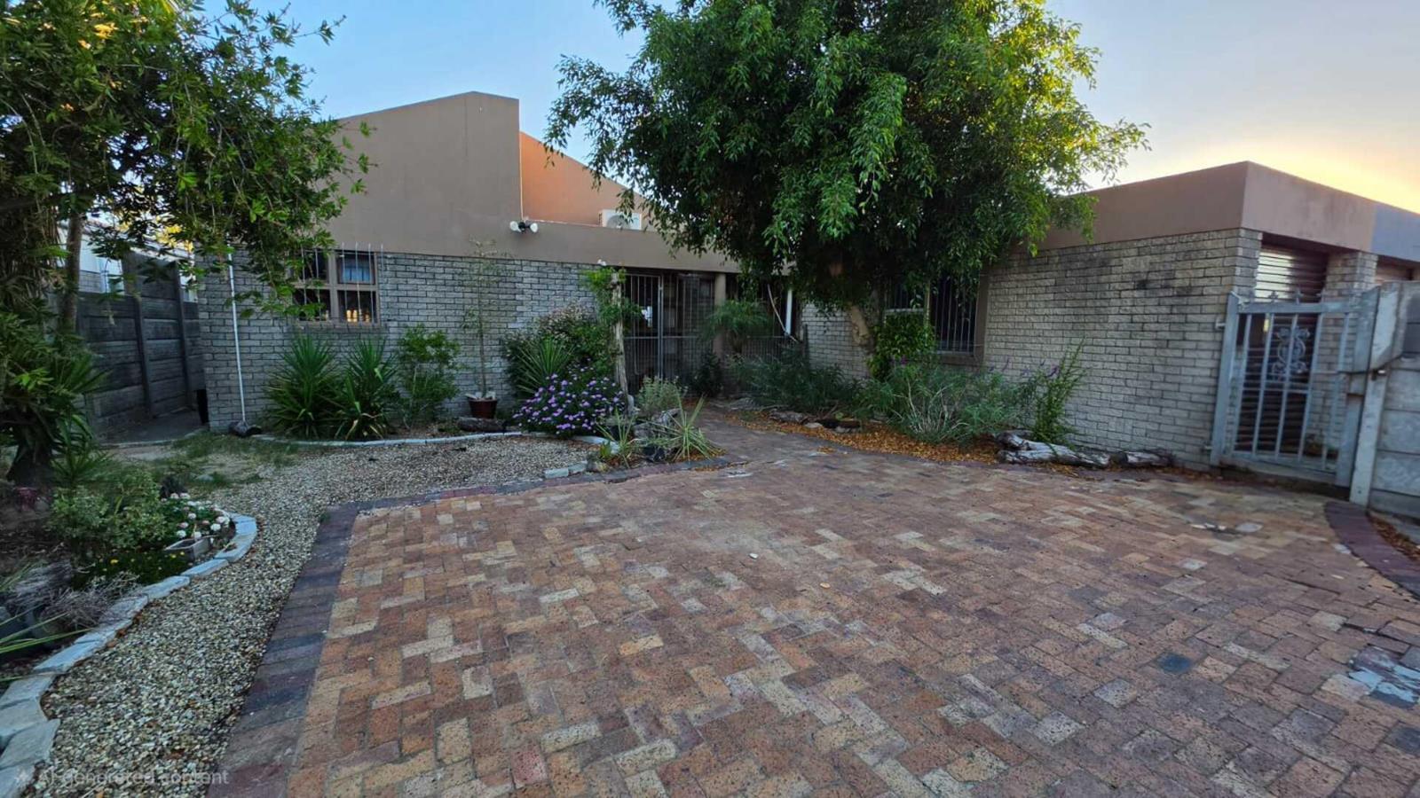 2 Bedroom House in Bonnie Brae